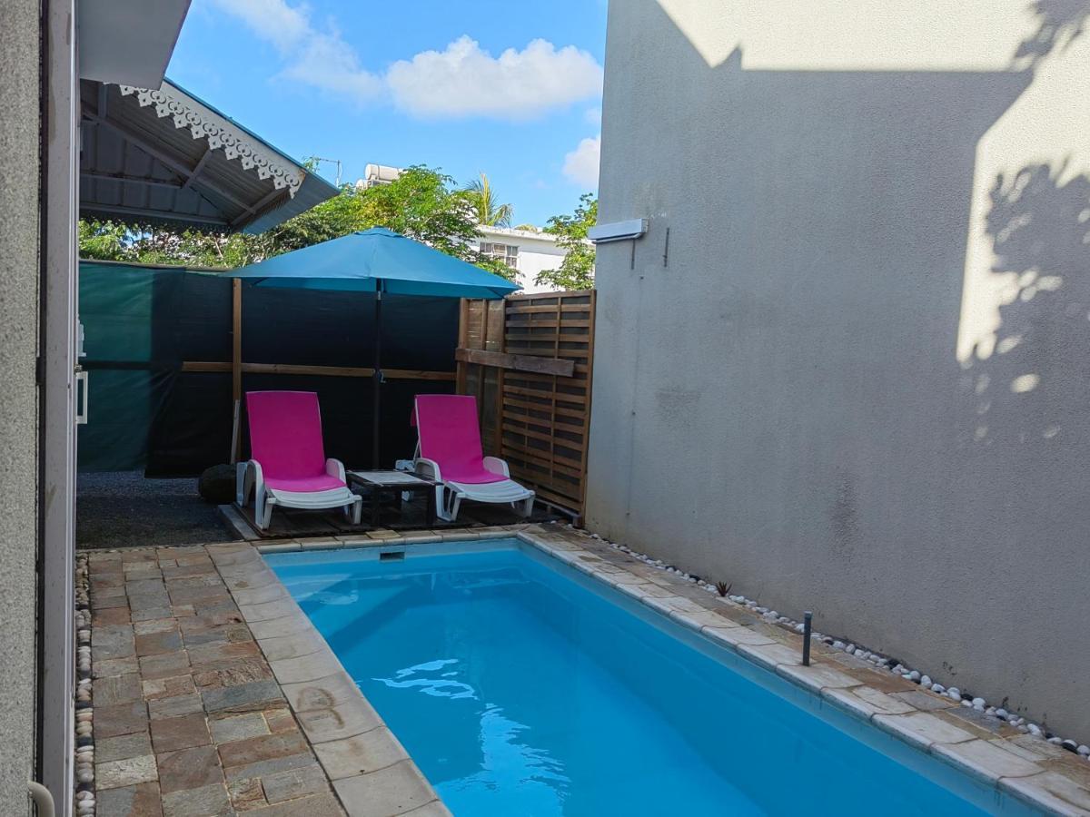 Piscines Privees Et Chauffees, Private Heated Pools Villa กรองด์เบย์ ภายนอก รูปภาพ