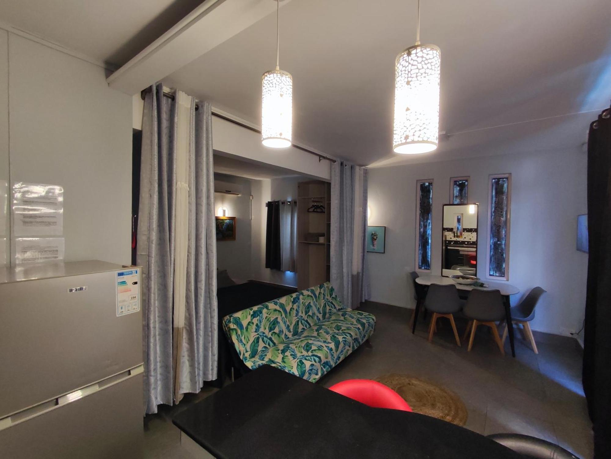 Piscines Privees Et Chauffees, Private Heated Pools Villa กรองด์เบย์ ภายนอก รูปภาพ