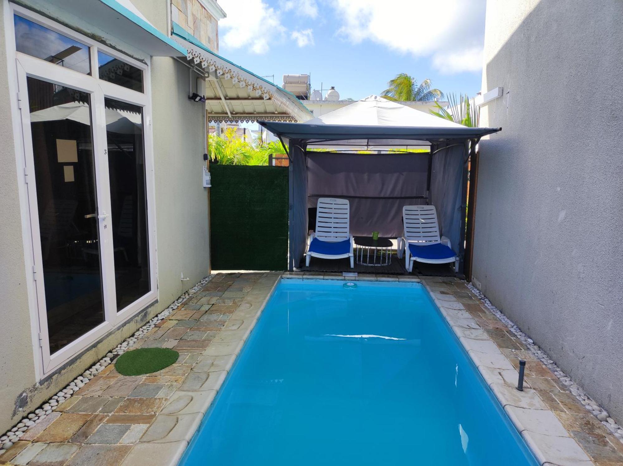 Piscines Privees Et Chauffees, Private Heated Pools Villa กรองด์เบย์ ภายนอก รูปภาพ